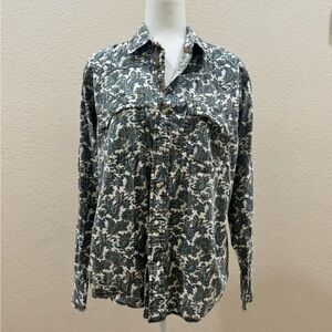 Women’s size medium blouse, Ariat